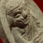 หลวงพ่อทวด รุ่นเลื่อนสมณศักดิ์ พิมพ์ตัวด้วงซุ้มกอ กรรมการ 2 โค๊ต พ.ศ.2545