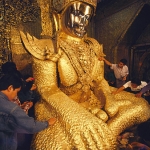 พระมหามัยมุนี (Mahamuni Buddha)