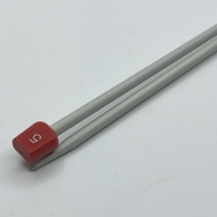 ไม้นิตติ้งตรง จุกแดง เบอร์5 (5.5mm)