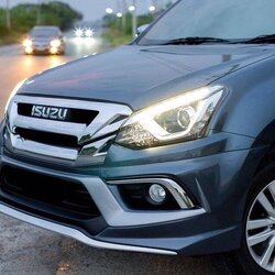 ชุดแต่งรอบคัน New ISUZU MU X 2017 Autotriz