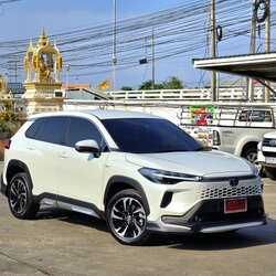 ชุดแต่งรอบคัน Toyota corolla cross 2024