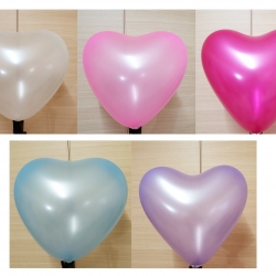 ลูกโป่งหัวใจ 5 นิ้ว 1แพคมี 20ใบ