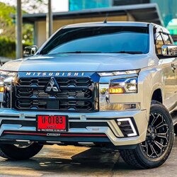 ชุดแต่งสเกิร์ต MITSUBISHI TRIRON 2023 รุ่น CRONOSS