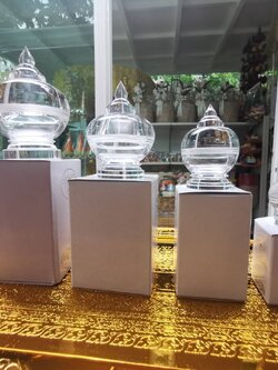 ผอบใส อย่างหนา ใส่กระดูกหรืออัฐิ