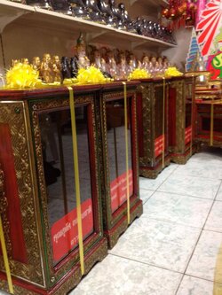 ตู้บริจาคทรงล้านนา