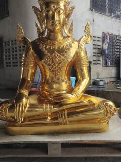 พระแก้วมรกต หน้าตัก 40 นิ้ว งานปิดทองทั้งองค์ สวยงาม