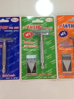 ชุดด้ามมีดโกน (ตราขนนก *แท้) สีน้ำเงิน