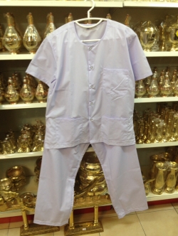 ชุดขาว (เสื้อ+กางเกง) *รับประกันสินค้าทุกชุด *เนื้อผ้าดี