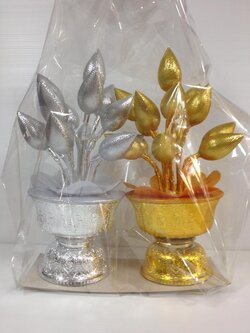พานดอกบัว (เงิน-ทอง)