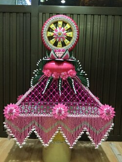 ครอบไตรกฐิน ร้อยลูกปัด เสมาธรรมจักร (รุ่นใหม่ล่าสุด)