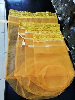 ถุงตาข่ายทอง