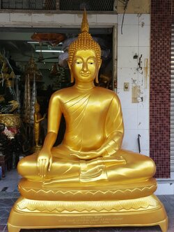 พระประธานทองเหลือง หน้าตัก 60 นิ้ว (ฐานบัว)