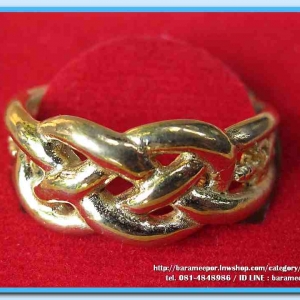 แหวน ไอ้ไข่ เด็กวัดเจดีย์ รุ่นเจริญทรัพย์ ๖๑ เนื้อทองเหลือง ขนาด 20 mm.
