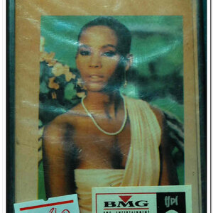 Whitney Houston สภาพซีล